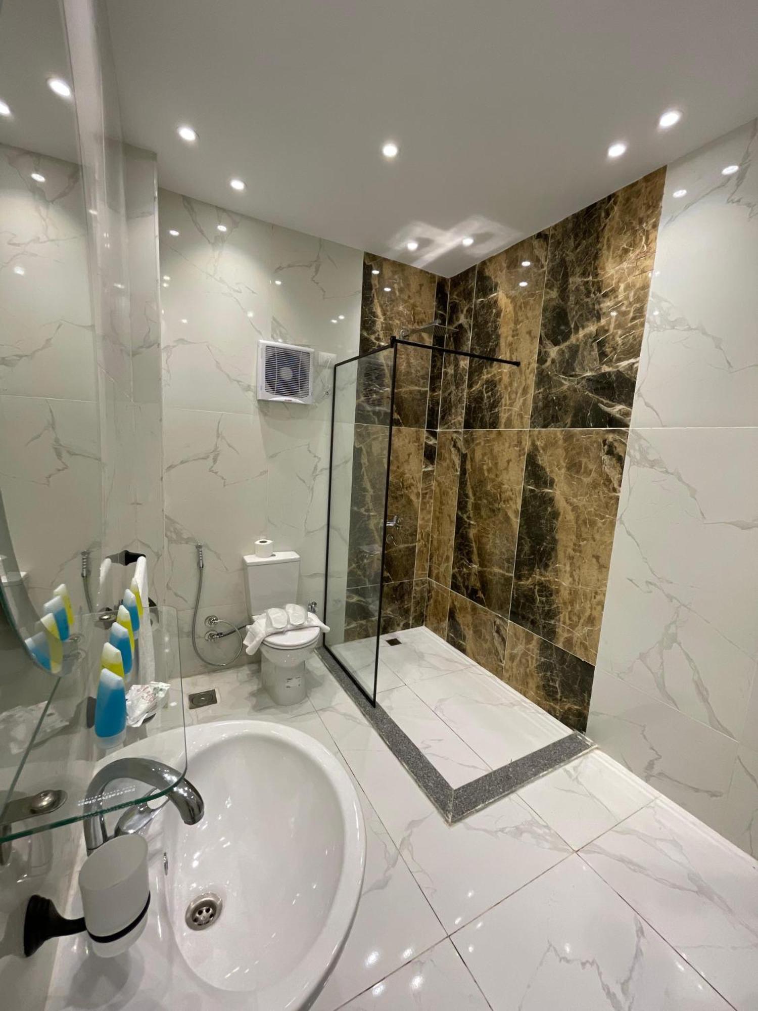 New Glamour Pyramids Hotel Kafret el-Gabal 外观 照片